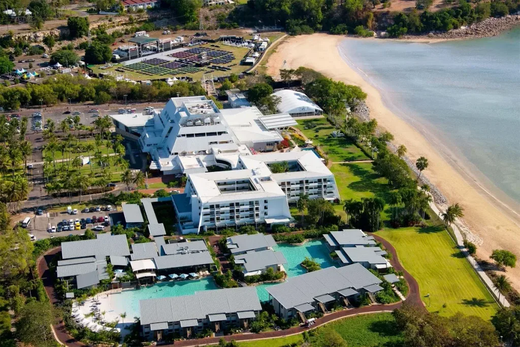 Mindil Beach Casino Resort — Spa in Darwin City